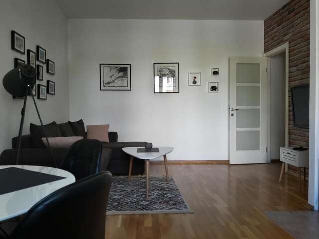 Апартаменты Heart of Downtown Apartment Подгорица-6